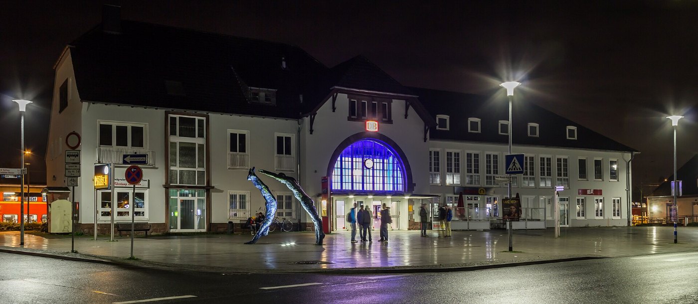 Haltern am See, Empfangsgebäude des Bahnhofs 2013 5004