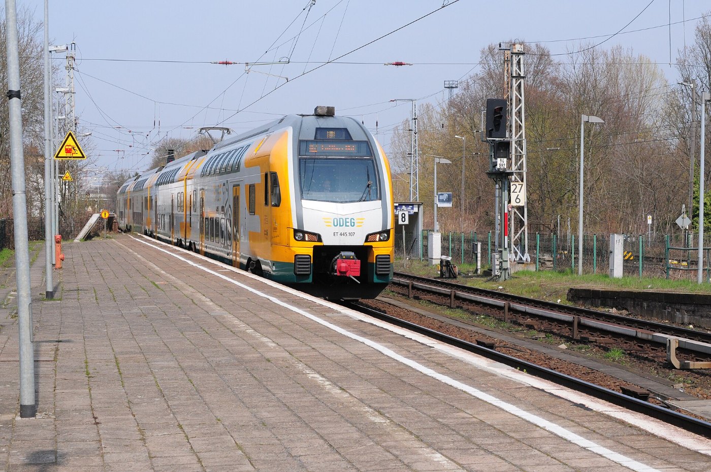 Königs Wusterhausen, Bahnhof, Regionalzug aus Berlin