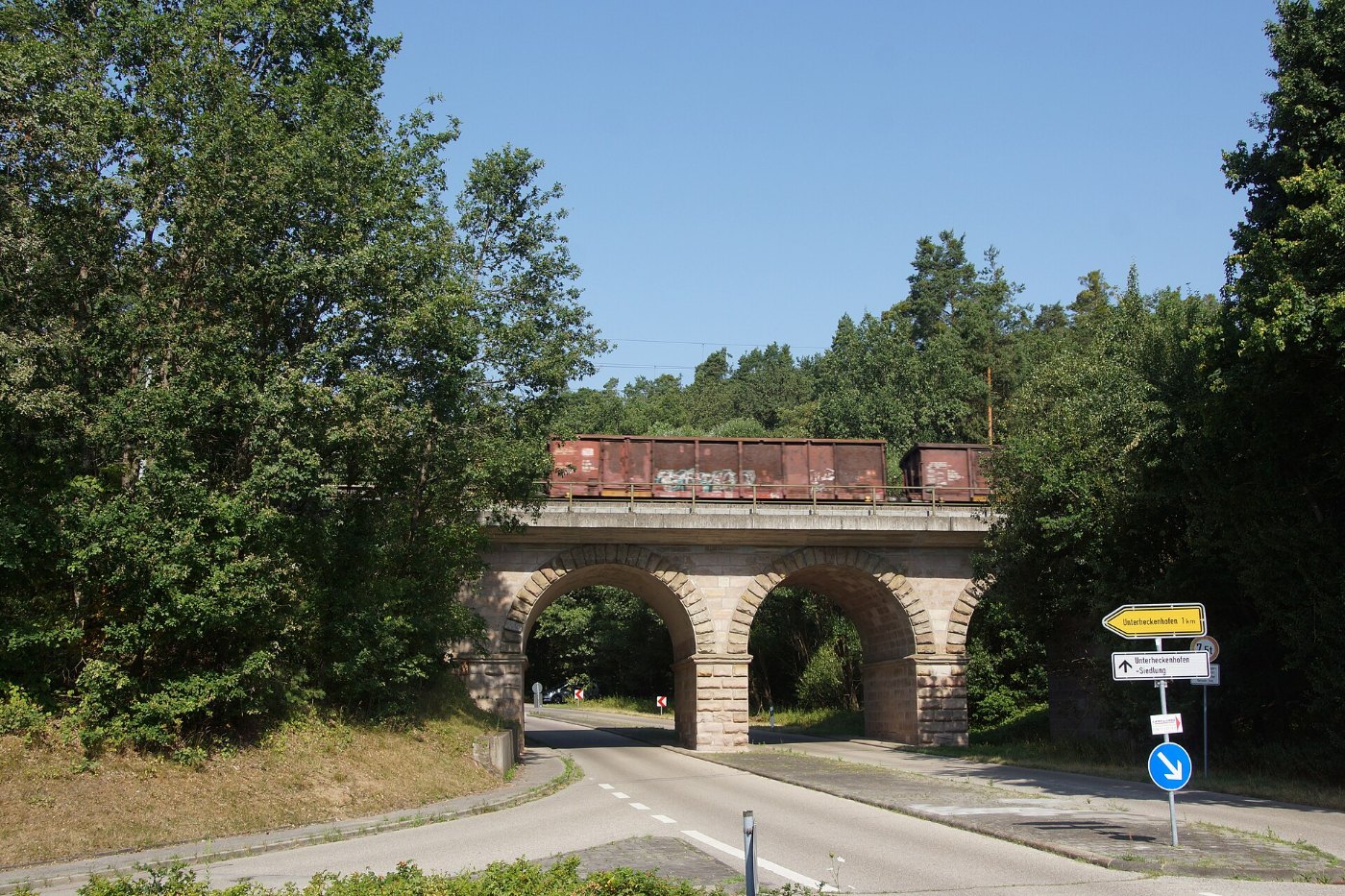 Eisenbahnviadukt Unterheckenhofen 005