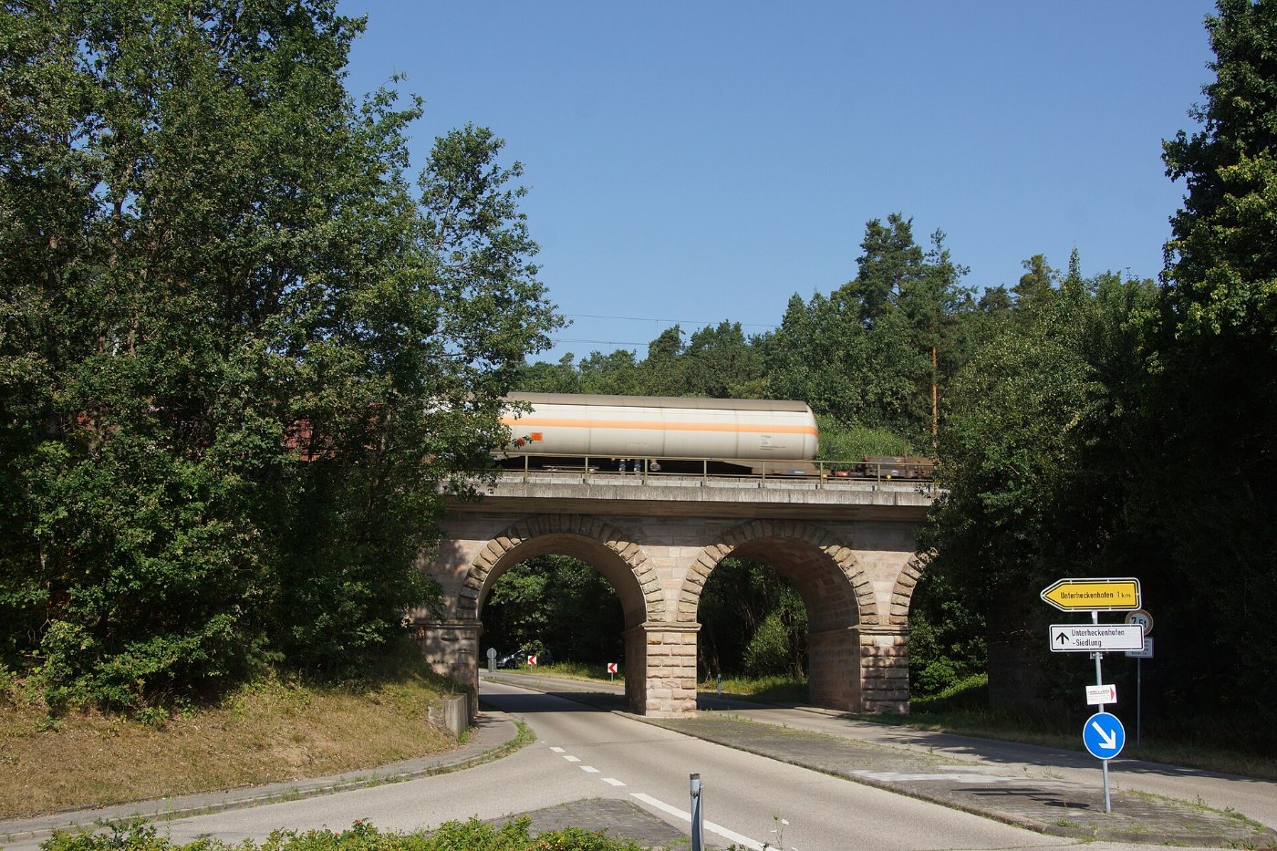 Eisenbahnviadukt Unterheckenhofen 006