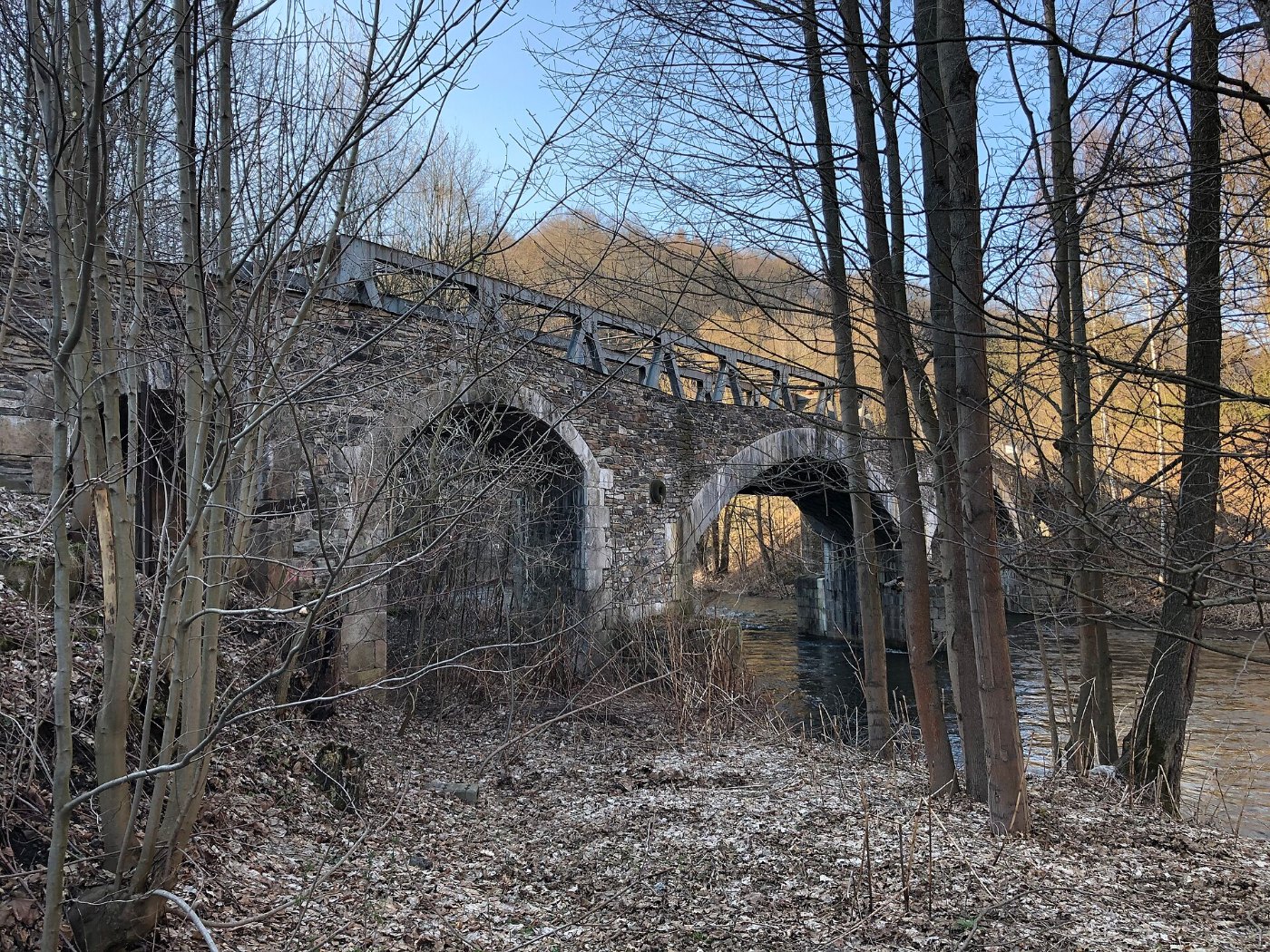 Ehemalige Bahnbrücke Schlema und Aue 02