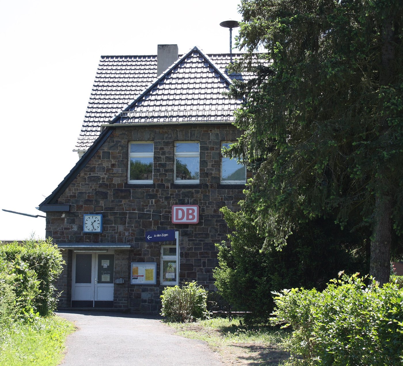 Kreuzberg (Ahr) Bahnhof 2082