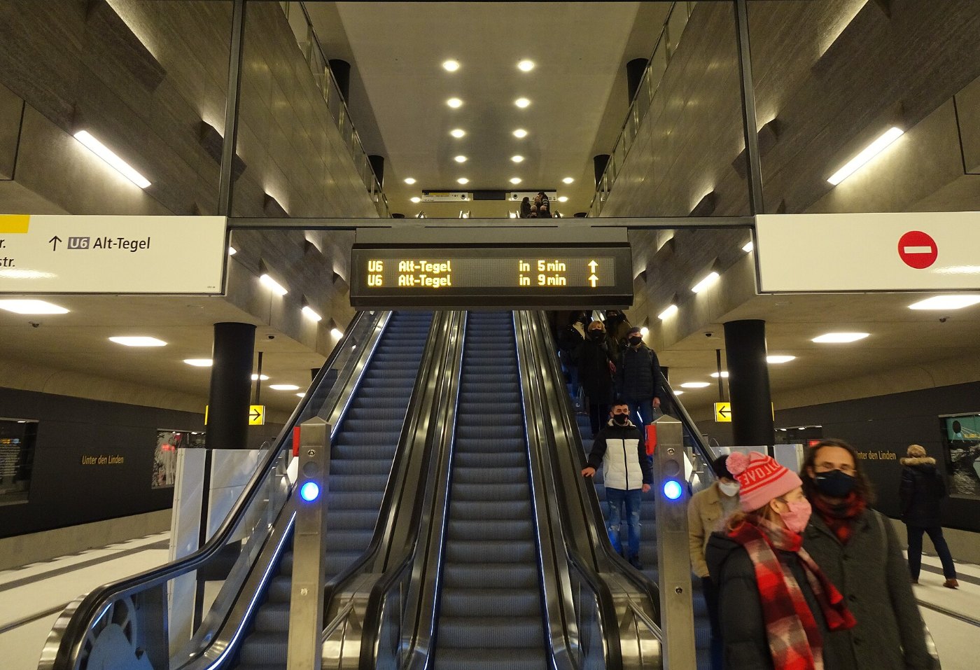 U Bahnhof Unter den Linden ()