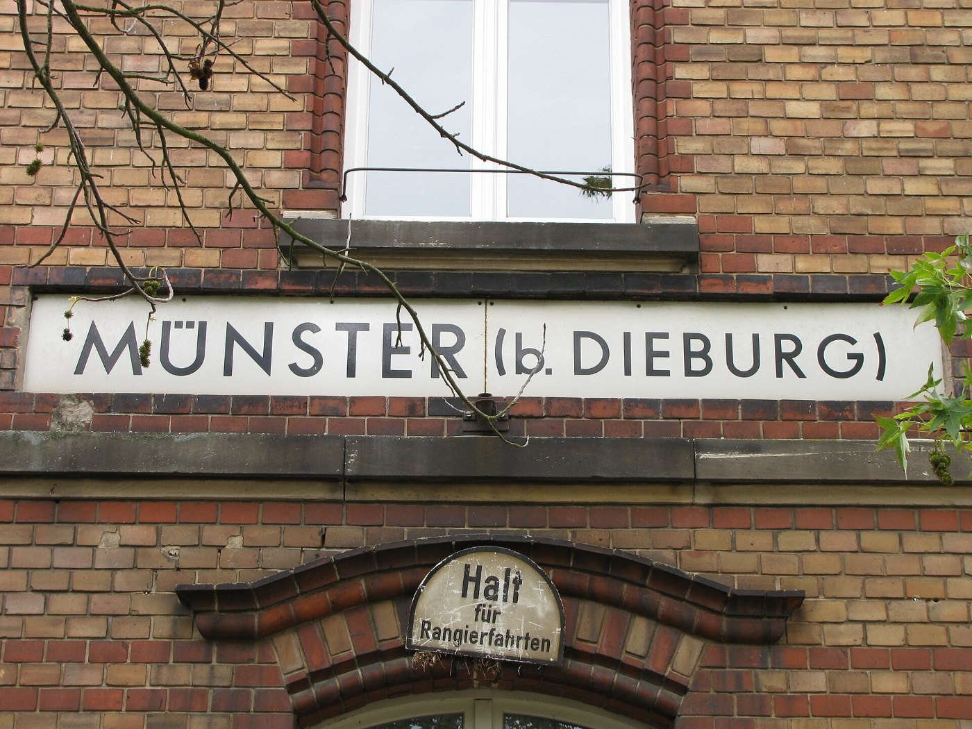 Bahnhof, 9, Münster (Hessen), Landkreis Darmstadt Dieburg