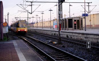 Baden Baden Bahnhof Oos 36 Gleise 2021 gje