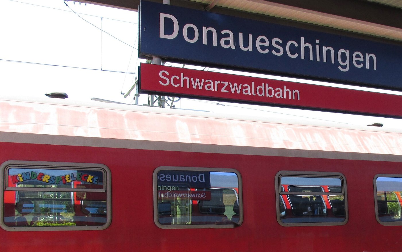 Bahnhof Donaueschingen im Schwarzwald panoramio (1)