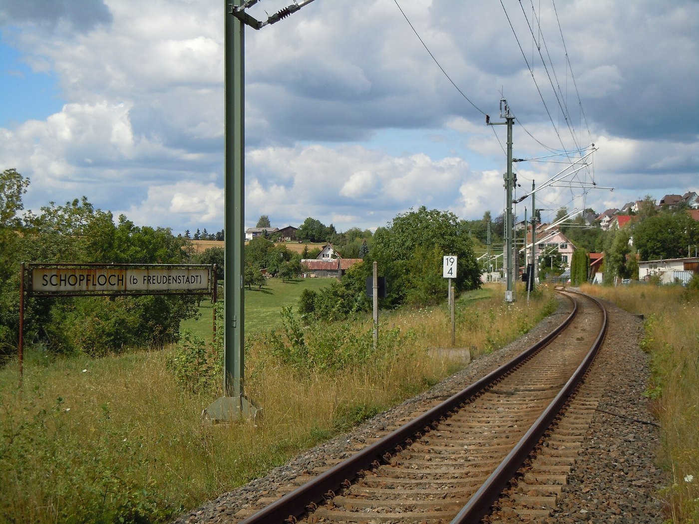Bahnhof und Bahndamm Schopfloch (Schwarzwald)
