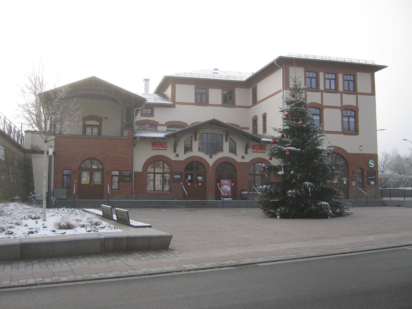 MKBler 1595 Bahnhofsgebäude Markkleeberg