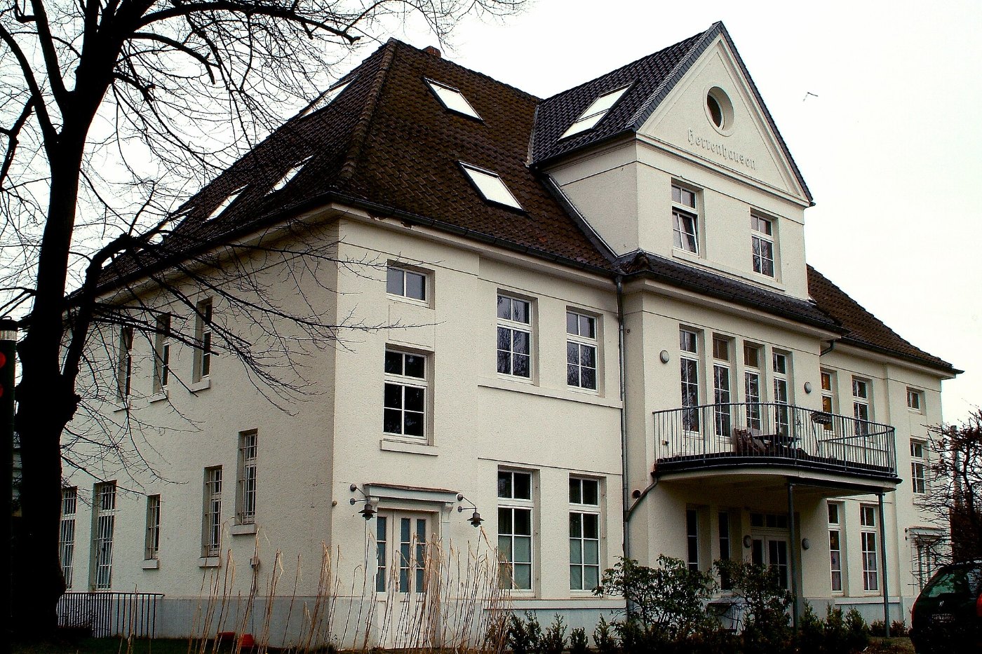Hannover Am Herrenhäuser Bahnhof 9 Altes Bahnhofsgebäude seitliche