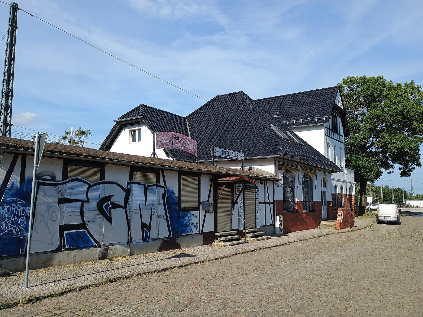 ( ) Bahnhof Magdeburg Sudenburg