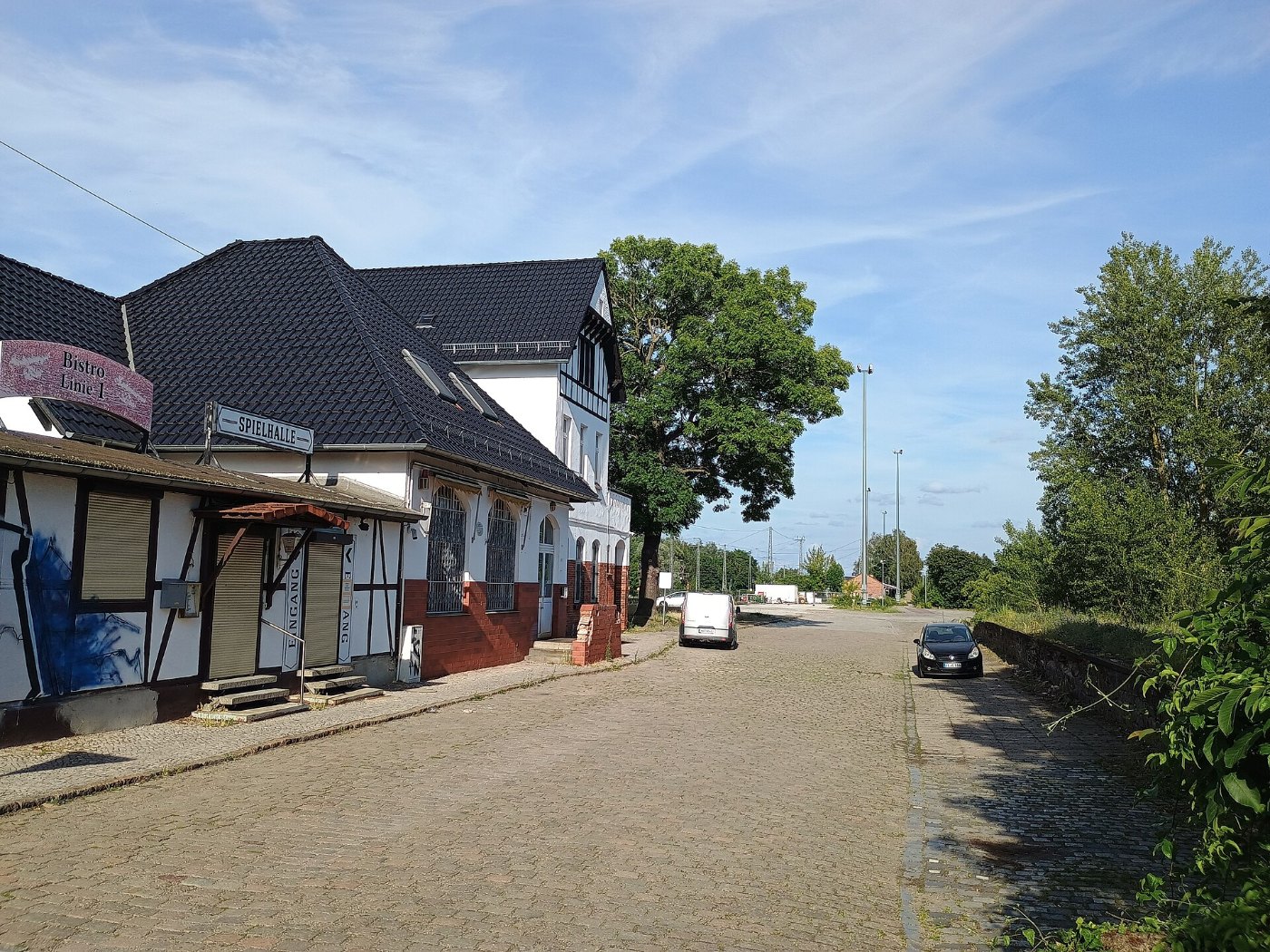 ( ) Bahnhof Magdeburg Sudenburg