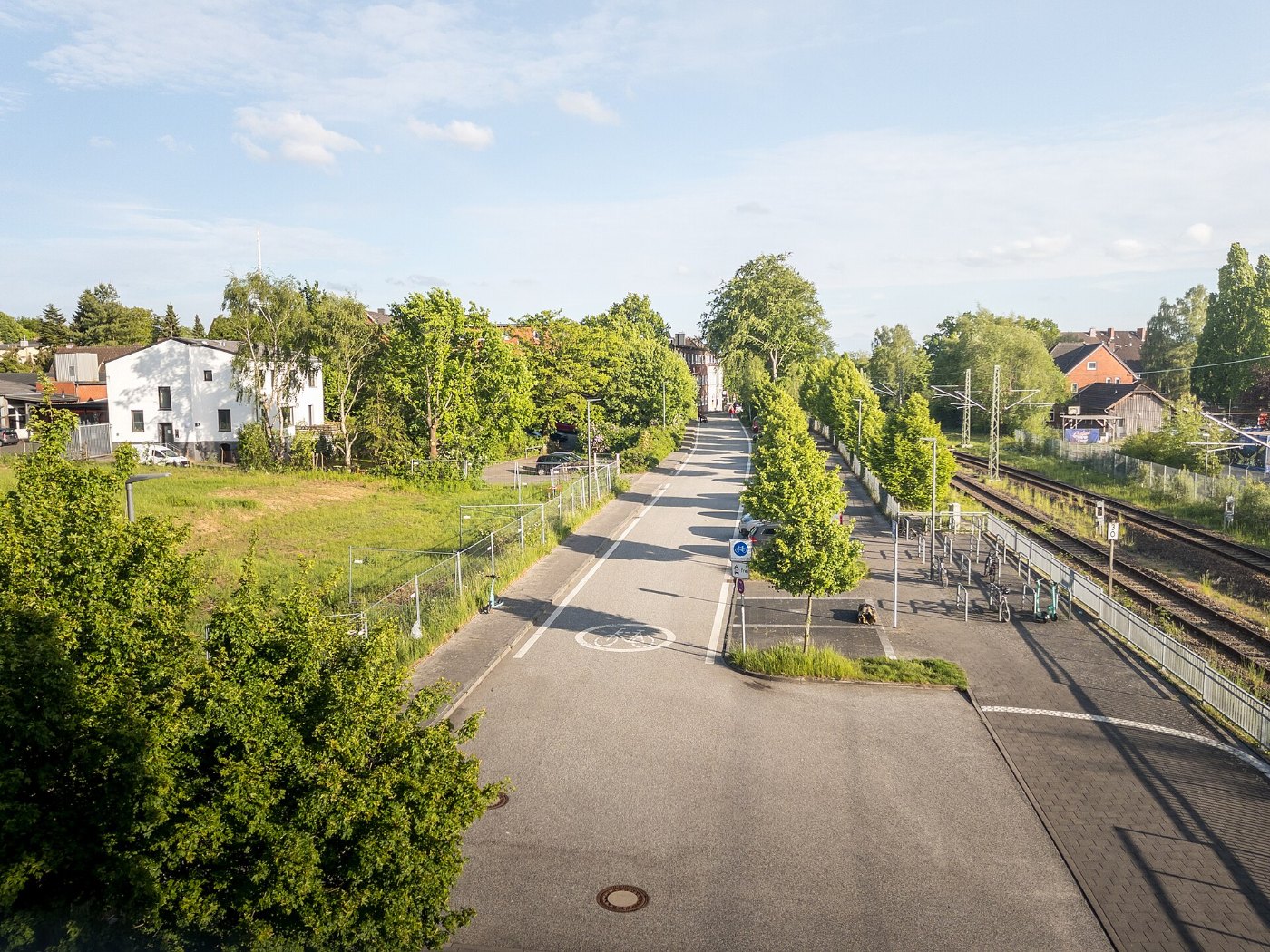 Zum Hasseer Bahnhof, Hassee