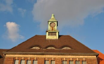 Duisburg, Hamborn, Bahnhof, 2012 11 CN 01