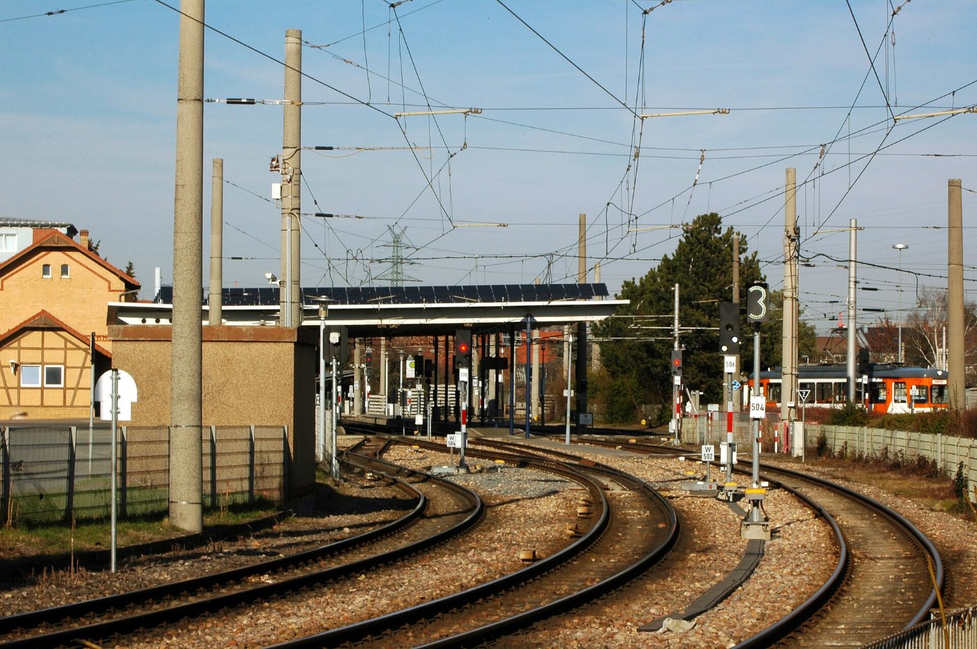 Mannheim Käfertal Bahnhof 2019 02 25 15 22 58