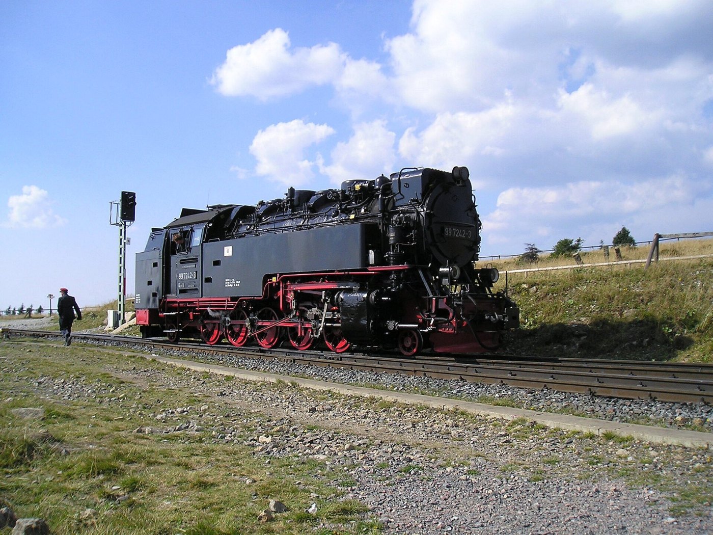 Dampflok im Brockenbahnhof panoramio