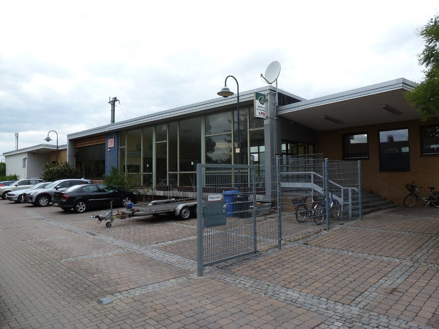 Haßloch, Bahnhof