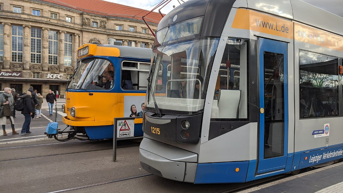 Straßenbahn Leipzig 16 1215 Hauptbahnhof