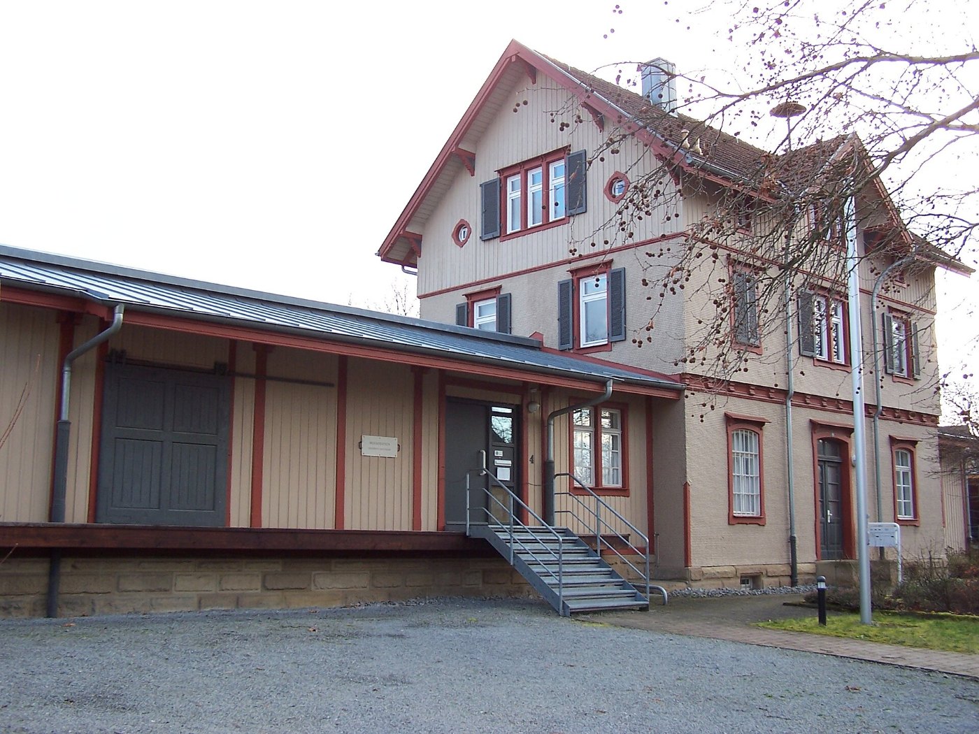 Bahnhof Sontheim1