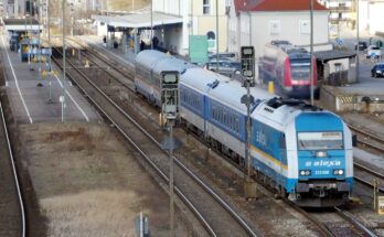 Schwandorf, Bahnhof, Abfahrt RE 25, 1