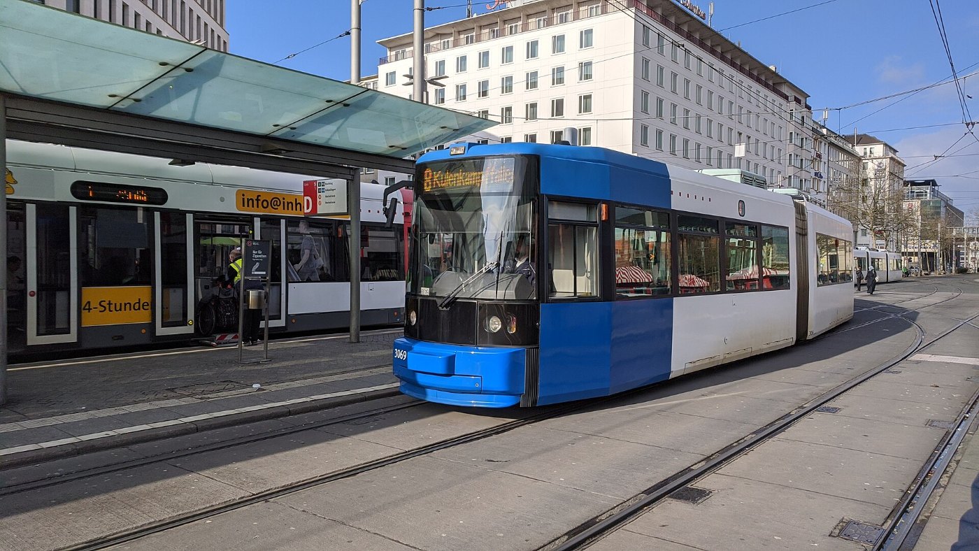 Straßenbahn Bremen 8 3069 Hauptbahnhof