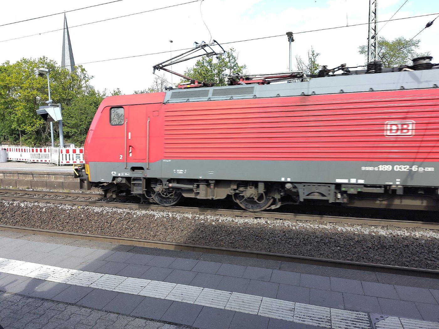 Mainz Kastel Rangierfahrt einer BR 189
