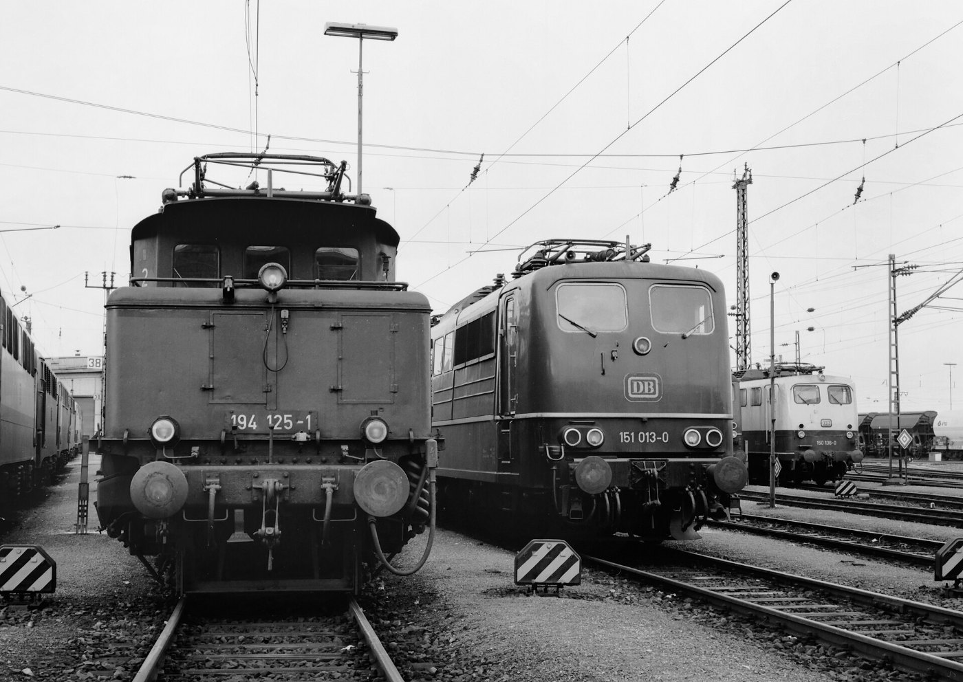 Sechsachsige Güterzug Elektrolokomotiven im Bahnbetriebswerk Mannheim Ra