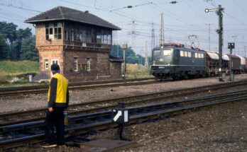 139 163 mit Güterzug in Mannheim Rangierbahnhof