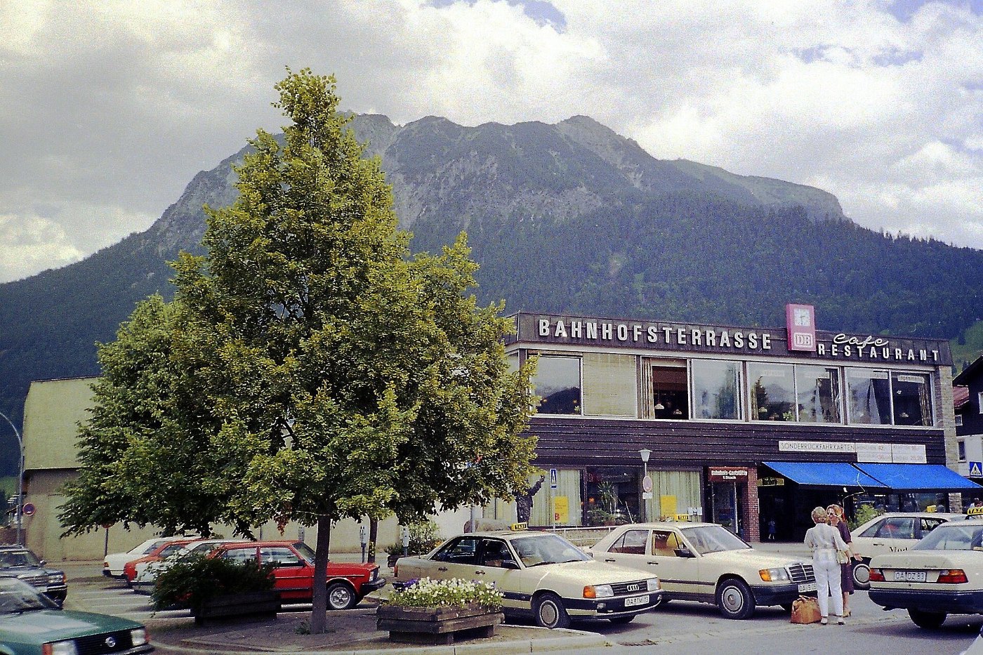 Oberstdorf Bahnhof Baujahr 1963 1988 07