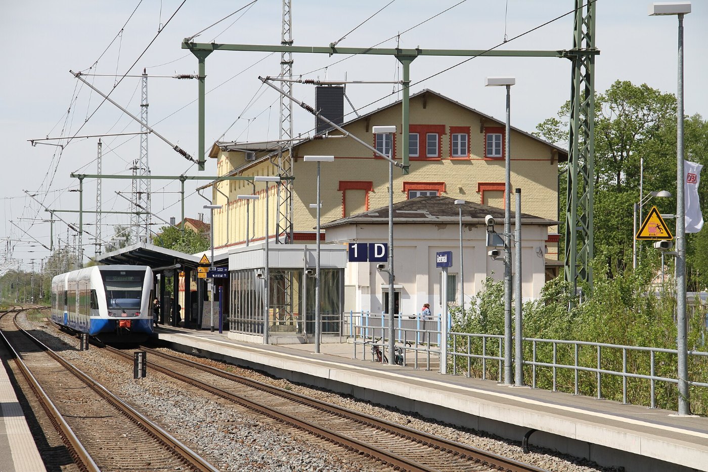 Bahnhof Greifswald Gleisseite 03