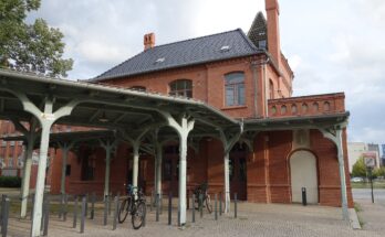 Dessau Wörlitzer Bahnhof, Empfangsgebäude (2)