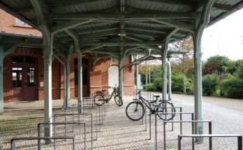 Dessau Wörlitzer Bahnhof, Bahnsteigdach (2)