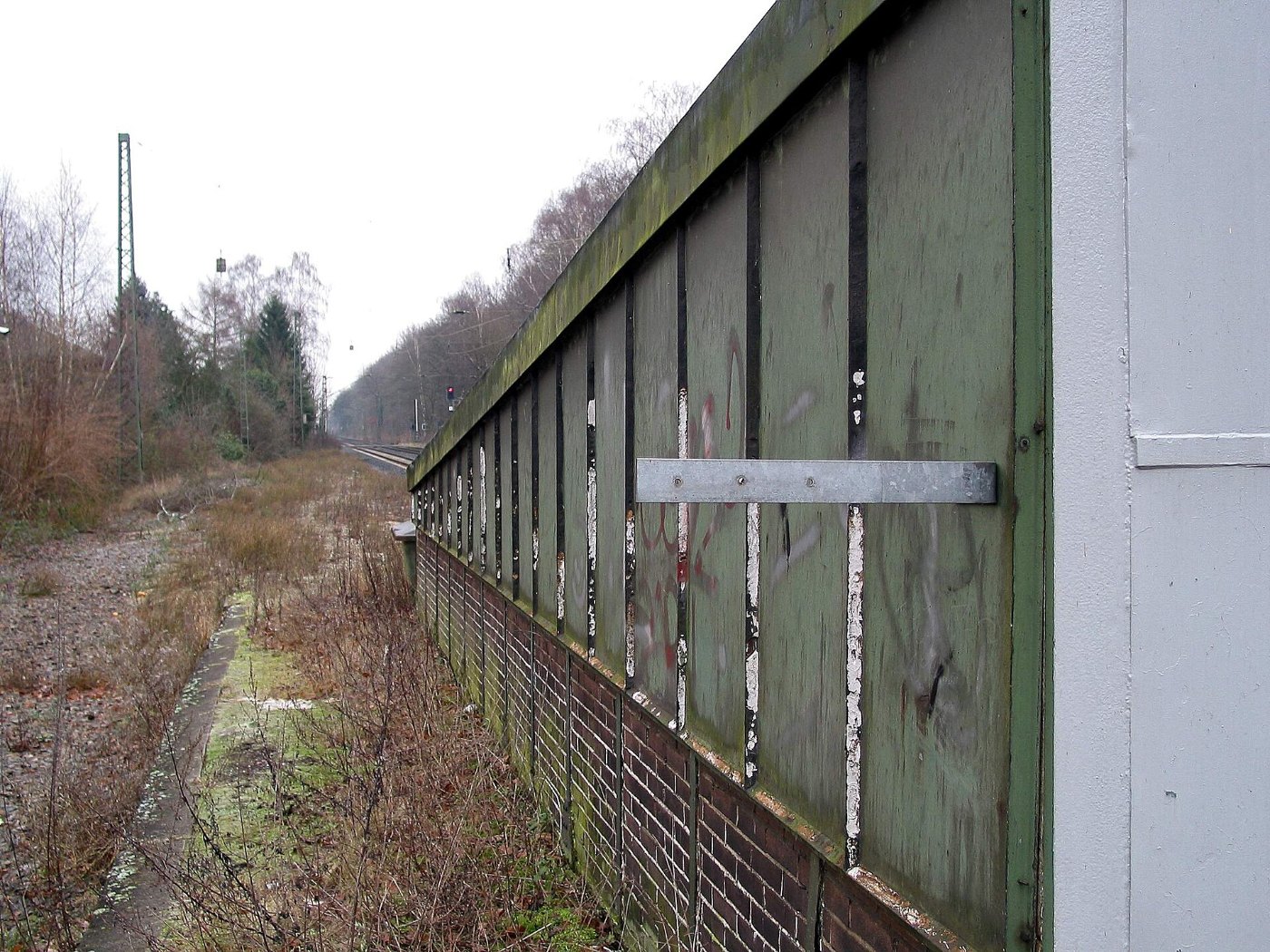 2004 01 01 Bahnhof Krefeld Forsthaus (2)