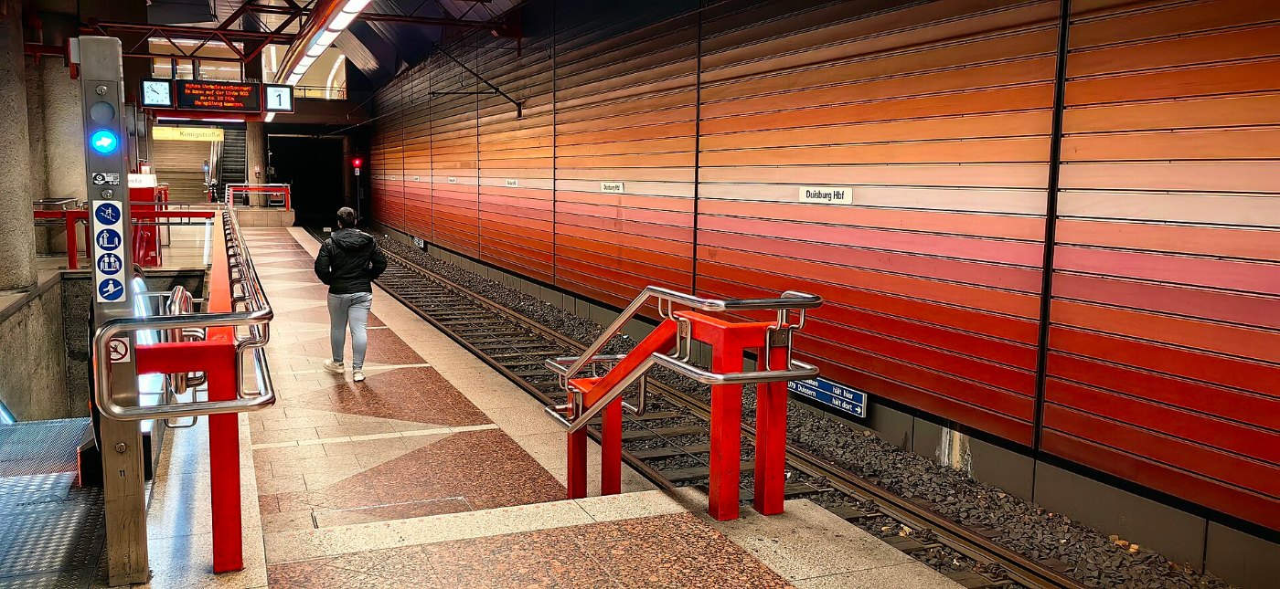 Straßenbahn Duisburg Hauptbahnhof