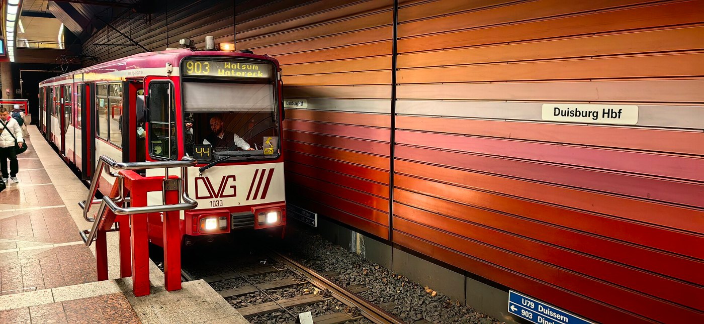Straßenbahn Duisburg 903 1033 Hauptbahnhof