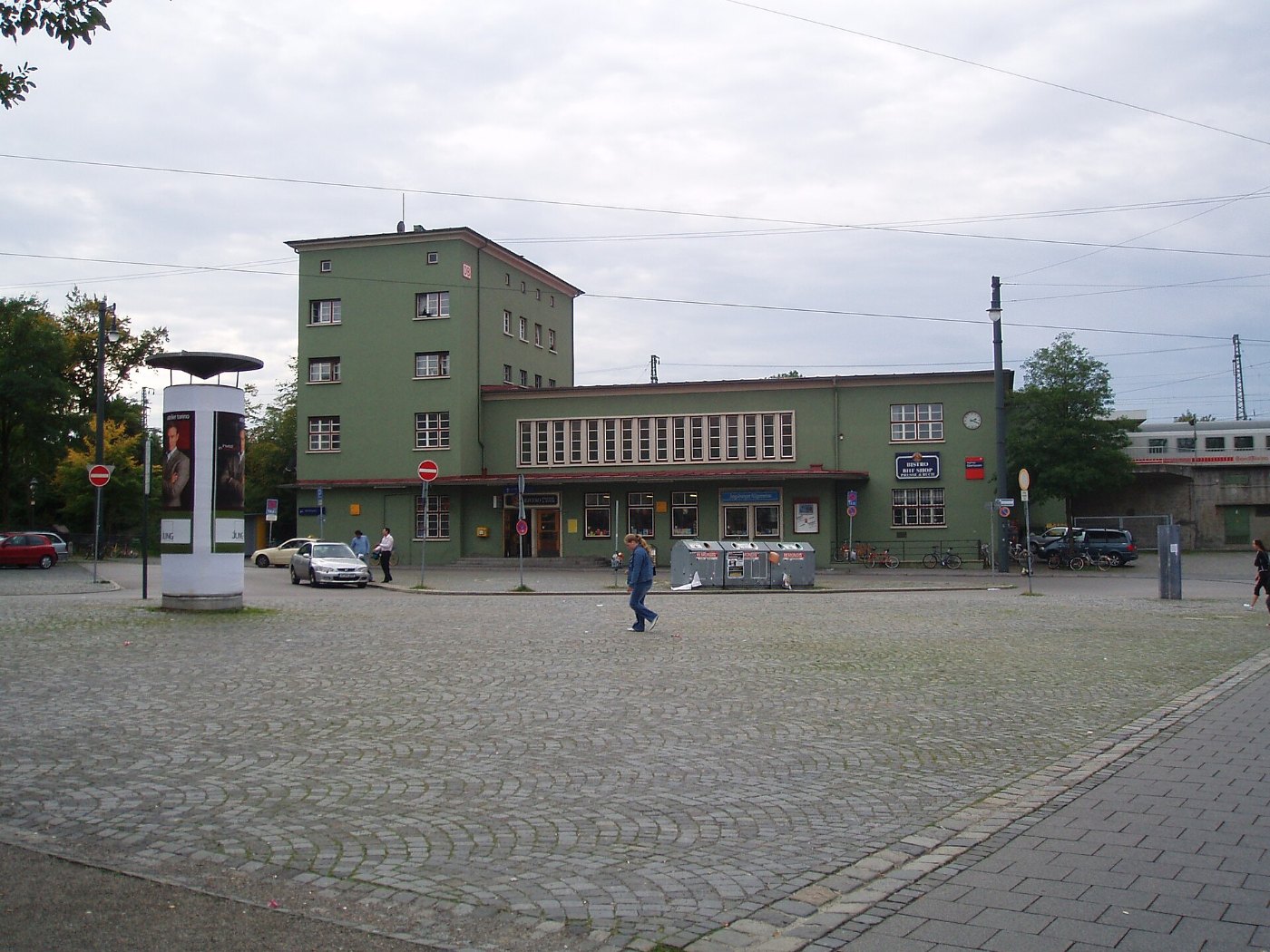 Bahnhof augsburg oberhausen