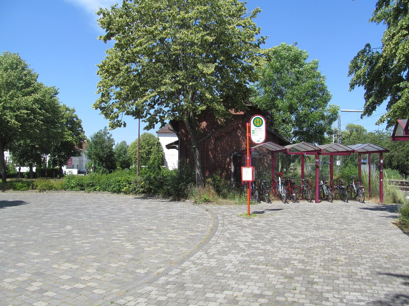 Bushaltestelle Bahnhof, 2, Düingdorf, Bruchmühlen, Melle, Landkreis Osna