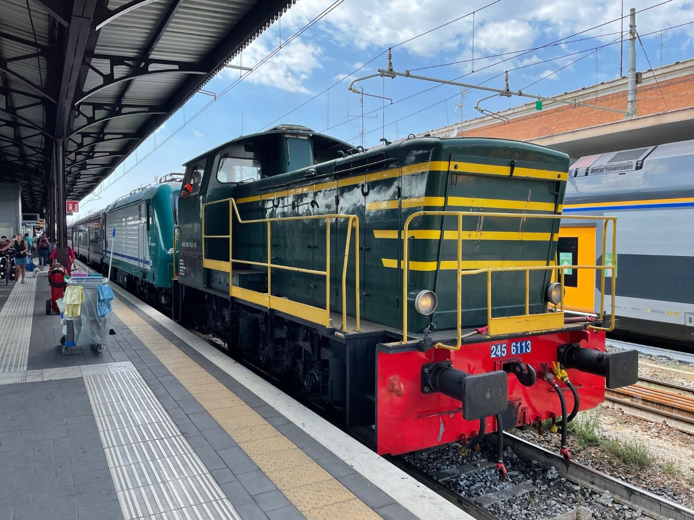 Locomotore 245 a Verona Porta Nuova, agosto 2022