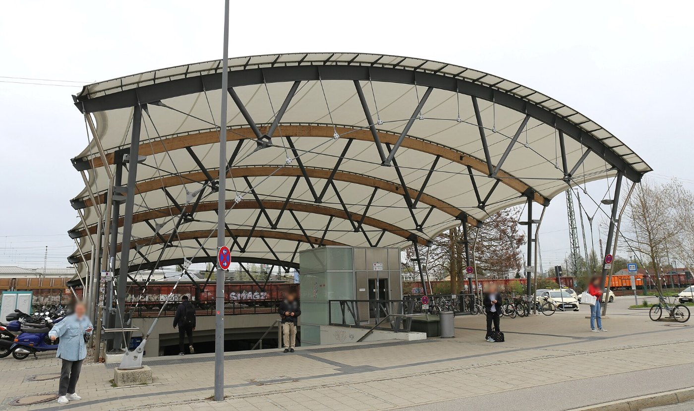 Eingang Klepperstr. Bahnhof Rosenheim 2