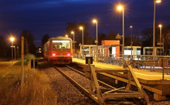 Haltepunkt Graal Müritz mit Triebwagen der Baureihe 628