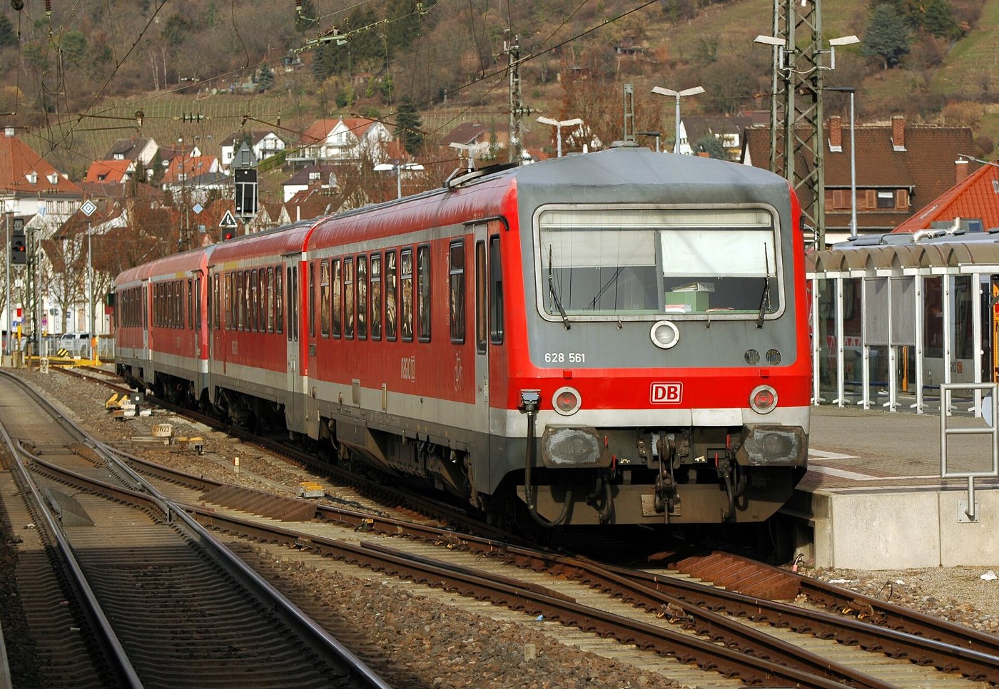 Bahnhof Weinheim DB Baureihe 628 4 628 561 2019 02 13 14 42 30