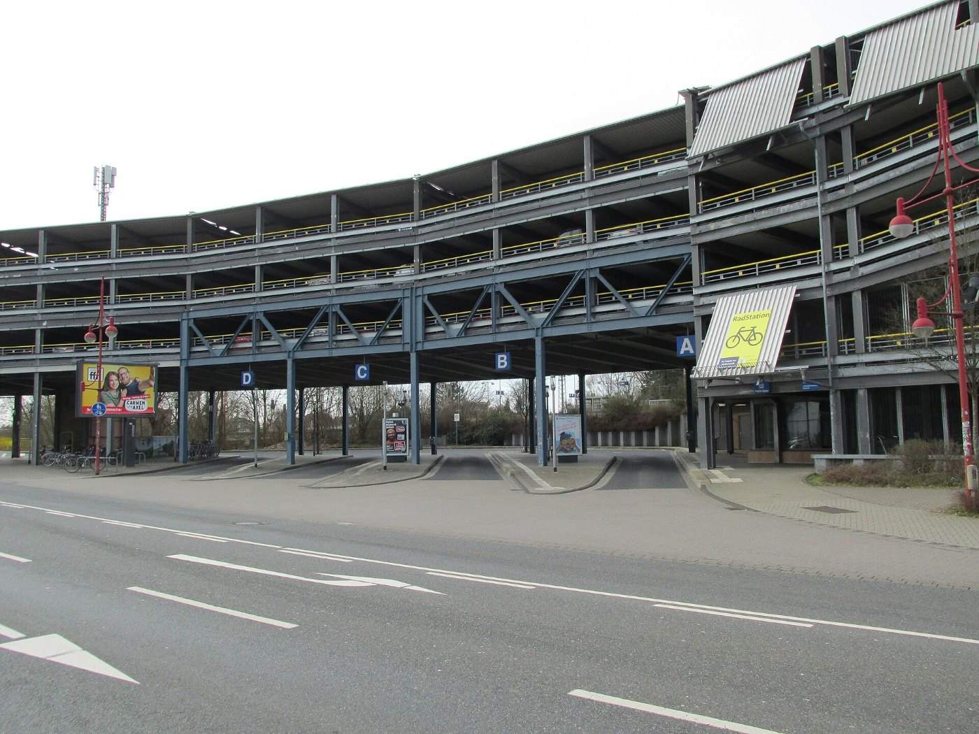 Bushaltestelle Bahnhof ZOB, 3, Celle, Landkreis Celle