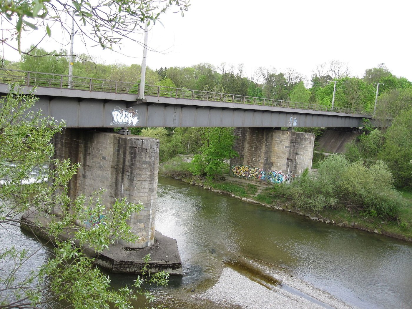 Föhringer Eisenbahnbrücke2