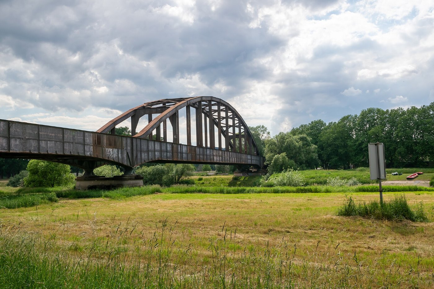 Höxter 2022 06 11 Eisenbahnbrücke Corvey (DSC 8323)