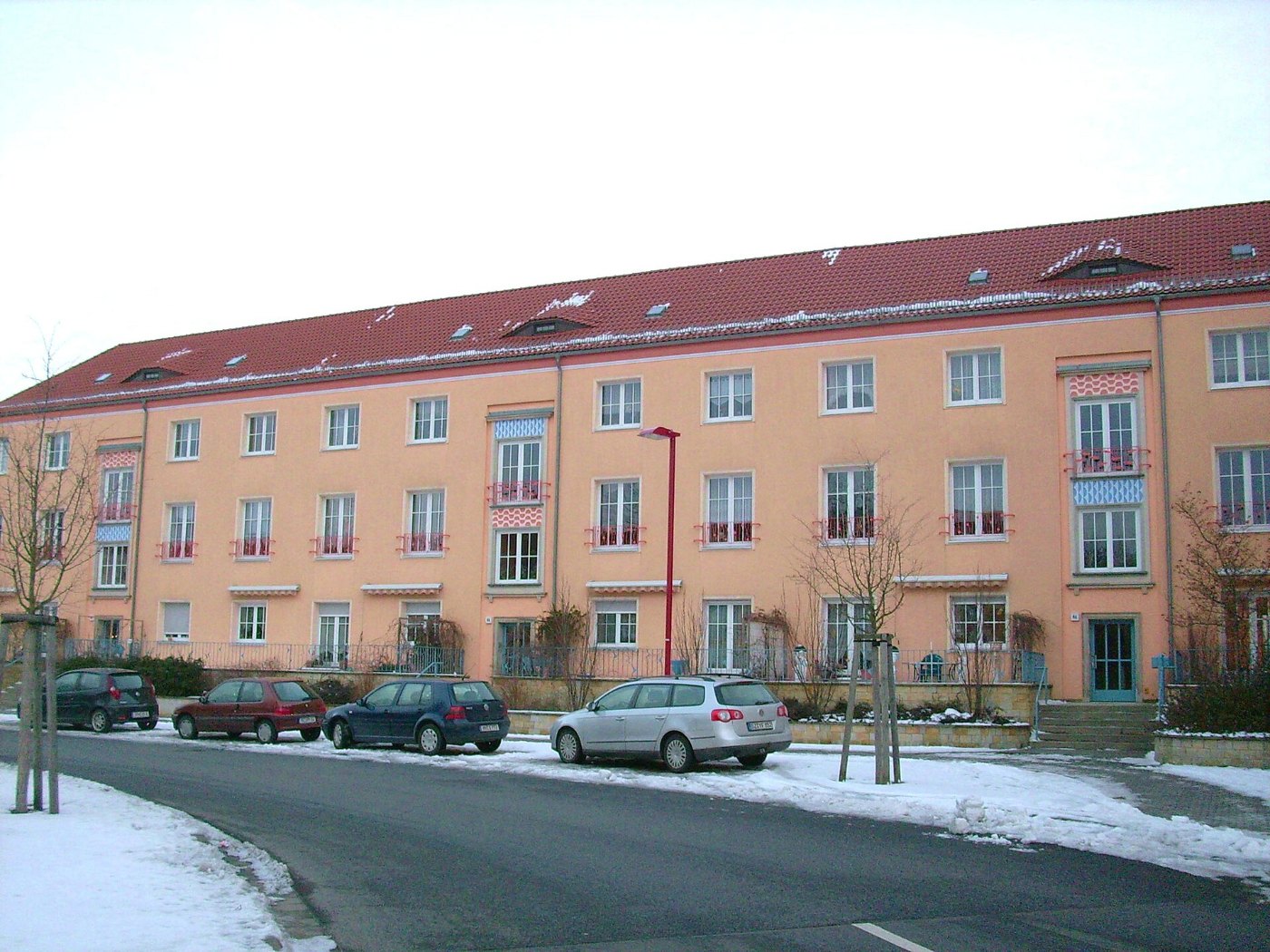 Am Bahnhofsvorplatz 4a c HY