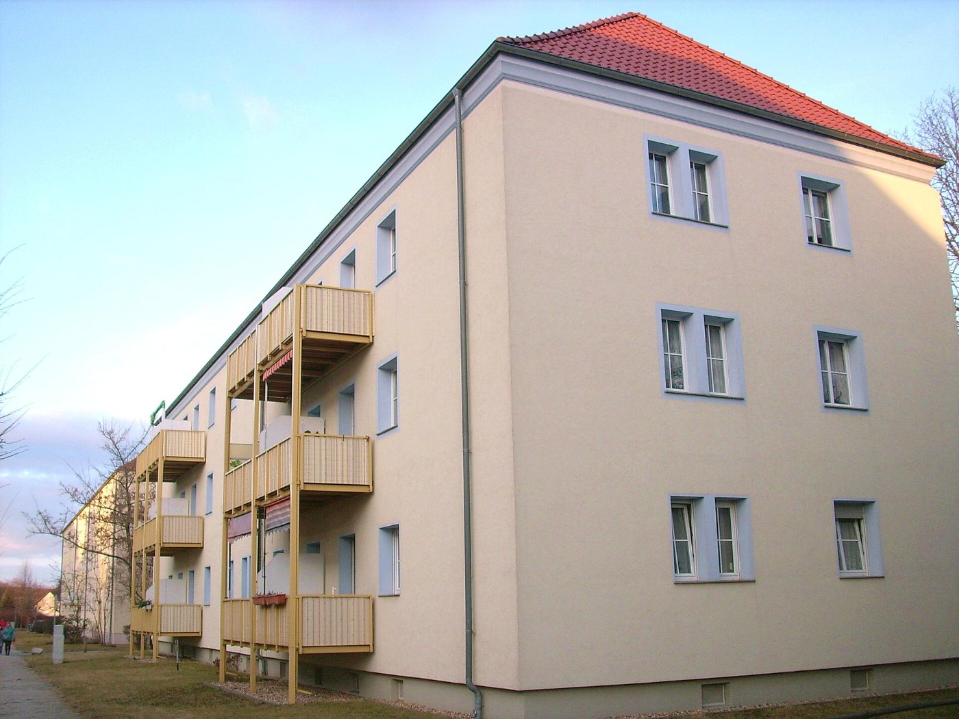 Am Bahnhofsvorplatz 6a b HY