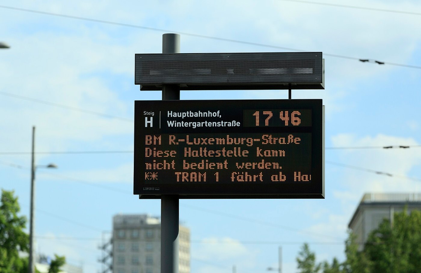 J38 807 Zugzielanzeige Hbf, Wintergartenstraße