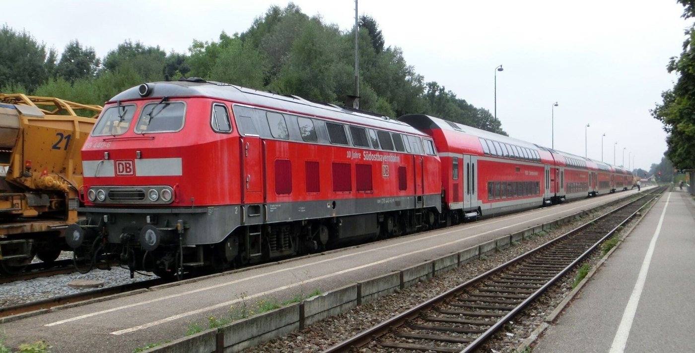 DB AG Baureihe 218 440 6 (3)