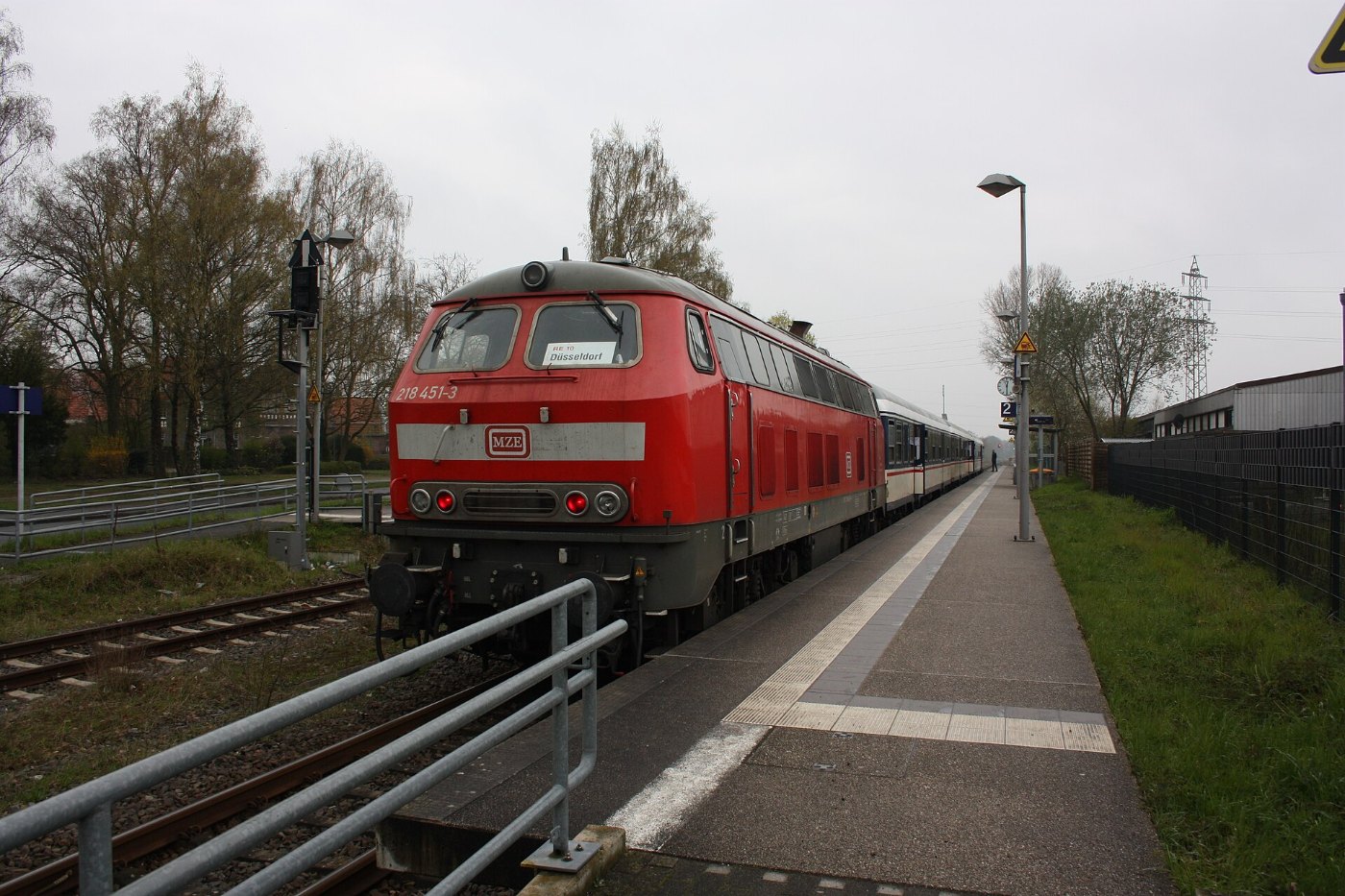 DB Baureihe 218 mit N Wagen in Bedburg Hau (2026)