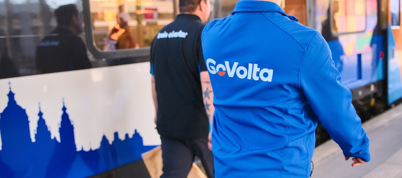 Deutschland GoVolta erste Fahrt Train Charter Services TCS Zugbegleiter 