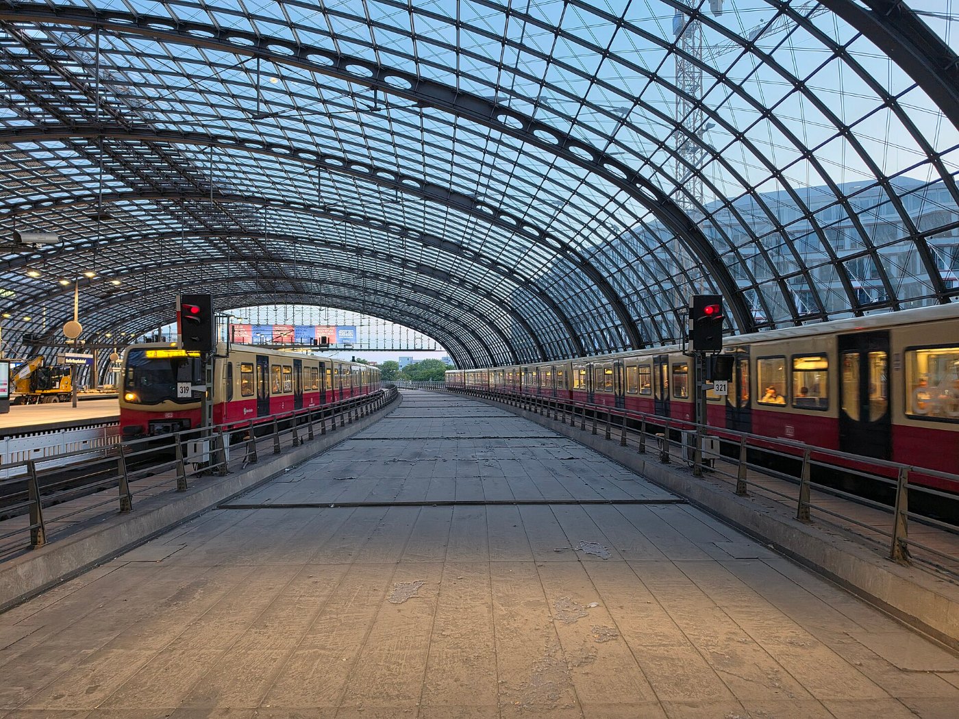 2026 Juli am Berliner Hauptbahnhof 04